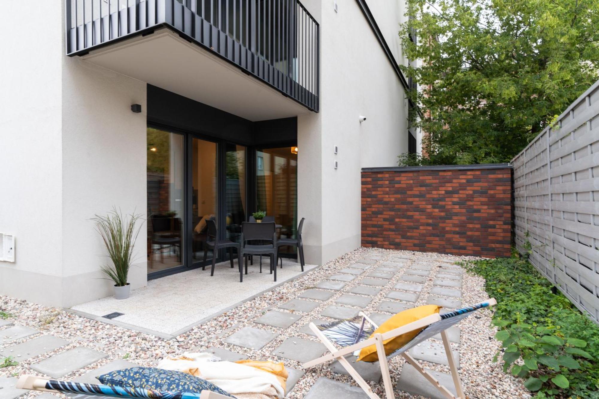 Lineburg Villa Apartments Varşova Dış mekan fotoğraf