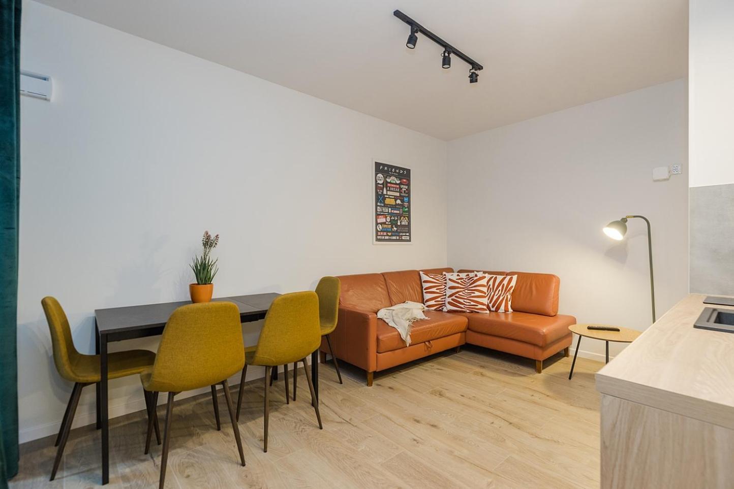 Lineburg Villa Apartments Varşova Dış mekan fotoğraf
